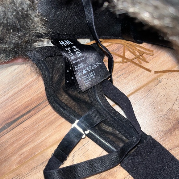 Pocahontas top - Picture 2 of 3